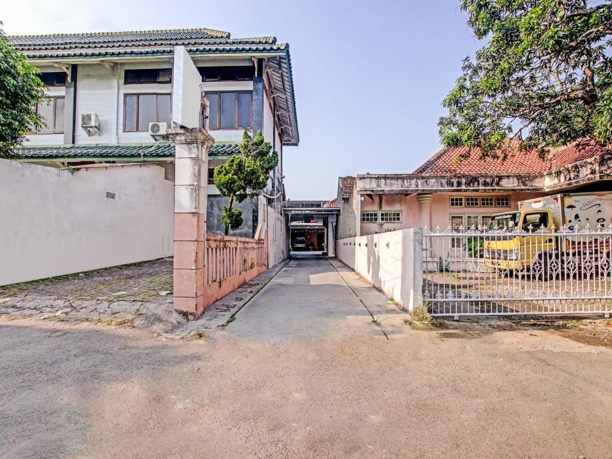 Oyo 91490 Hotel Rumah Kita Cirebon Zewnętrze zdjęcie