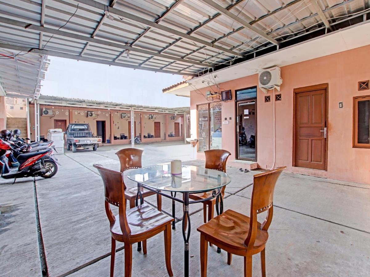 Oyo 91490 Hotel Rumah Kita Cirebon Zewnętrze zdjęcie