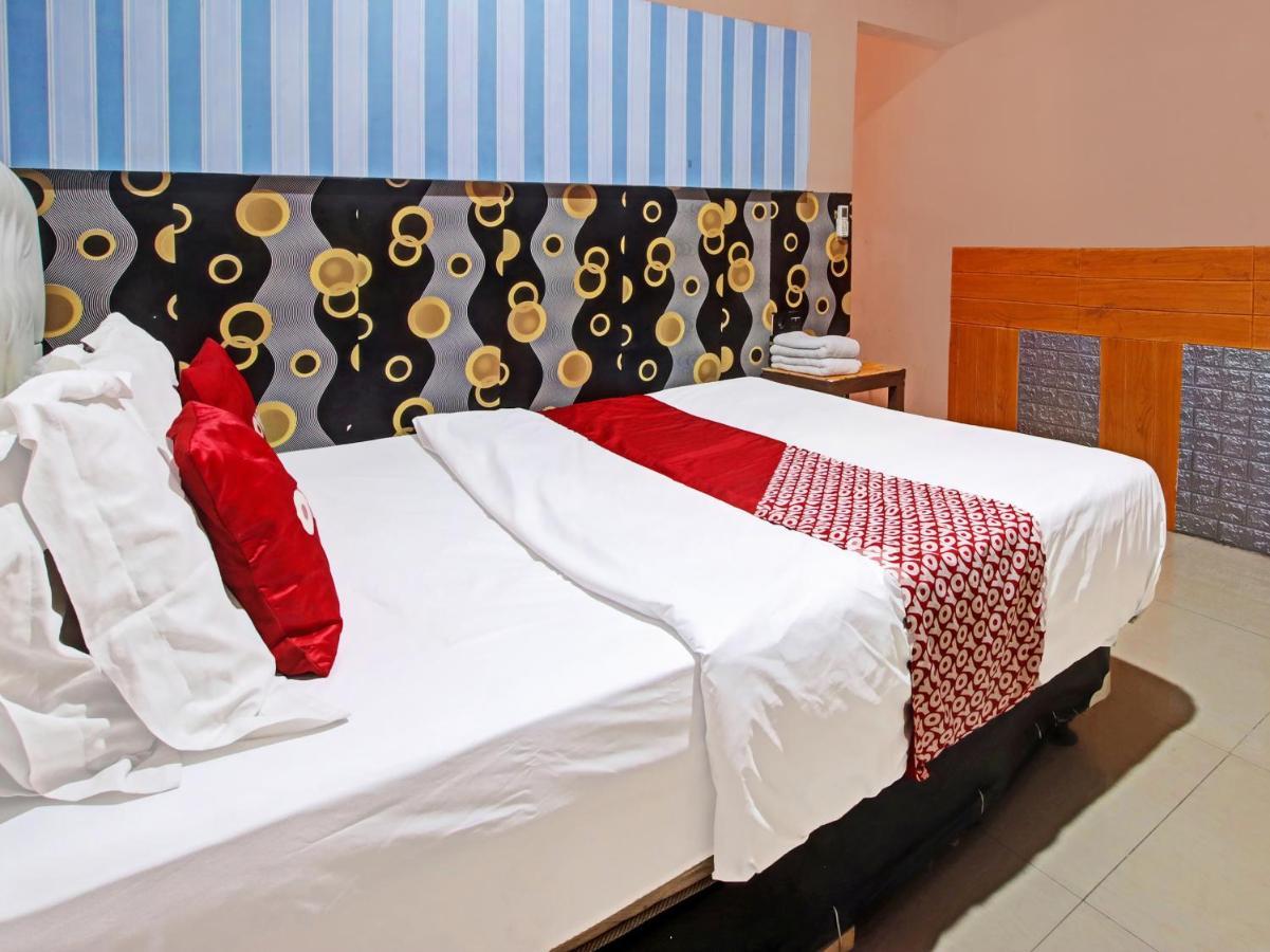 Oyo 91490 Hotel Rumah Kita Cirebon Zewnętrze zdjęcie