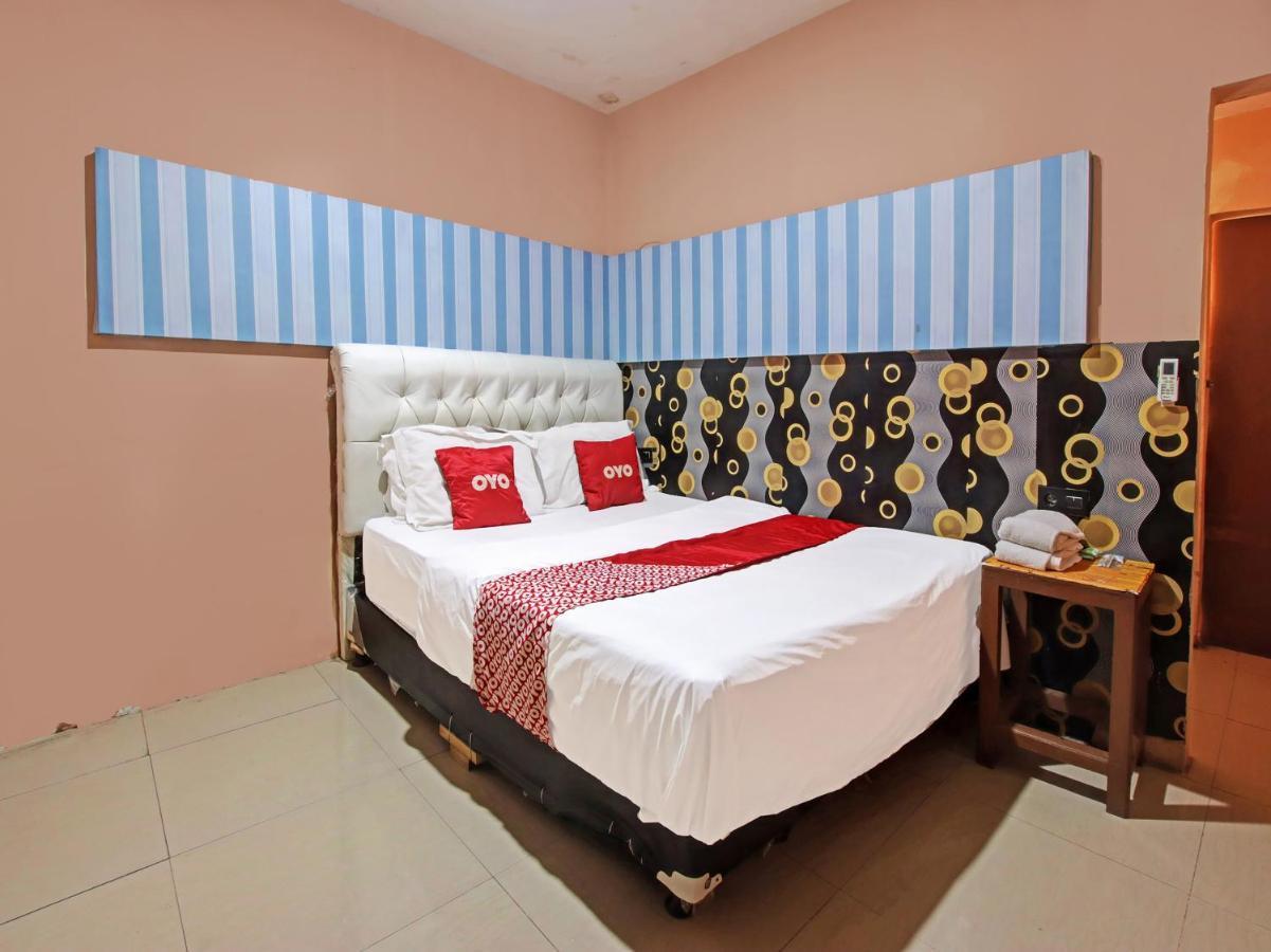 Oyo 91490 Hotel Rumah Kita Cirebon Zewnętrze zdjęcie